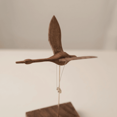 Riyumyi Handcrafted Walnut Swan Automaton